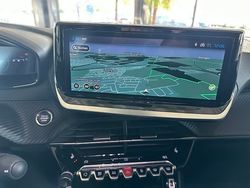 Schwarz Neu 2025 Peugeot 2008 Allure SUV | 26.980 €