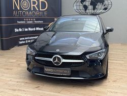 Kosmosschwarz metall (metallic) Gebraucht 2022 Mercedes CLA200 Shooting Brake Kombi | 29.989 € (Etwas zu teuer)