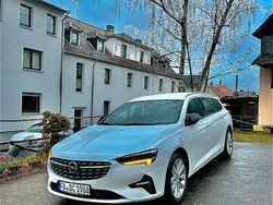 Weiß Gebraucht 2021 Opel Insignia Kombi | 15.500 € (Superpreis)