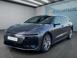 Grau Gebraucht 2025 Audi e-tron SUV | 111.349 €