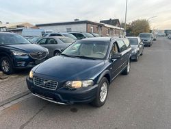 Blau Gebraucht 2003 Volvo XC70 Kombi | 2.500 €