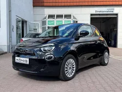 Onyx schwarz (10n) Gebraucht 2023 Fiat 500e Kleinwagen | 23.476 € (Etwas zu teuer)