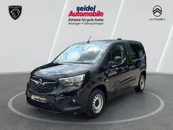 Schwarz Gebraucht 2021 Opel Combo Edition Van / Kleinbus | 16.065 € (Fairer Preis)