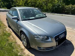 Grau Gebraucht 2007 Audi A4 S-Line Limousine | 1.999 € (Superpreis)