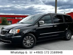 Schwarz Gebraucht 2015 Lancia Voyager S Van / Kleinbus | 12.600 € (Superpreis)