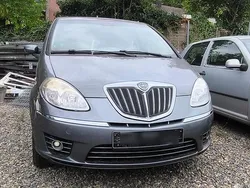 Gebraucht 2008 Lancia Musa Van / Kleinbus | 3.250 € (Fairer Preis)