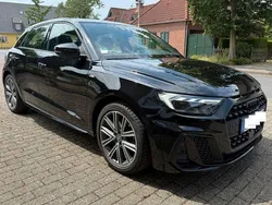 Schwarz Gebraucht 2020 Audi A1 Sportback Comfort Kleinwagen | 26.700 € (Teuer)