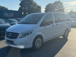 Weiß Gebraucht 2022 Mercedes Vito Van / Kleinbus | 30.990 € (Teuer)