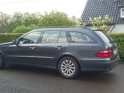 Grau Gebraucht 2008 Mercedes E350 Elegance Kombi | 10.950 €