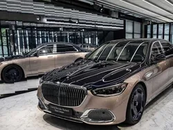 Gold Neu 2025 Mercedes S680 Limousine | 386.631 €