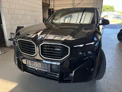 Weiß (mineralweiss) Gebraucht 2024 BMW XM Performance SUV | 131.900 € (Fairer Preis)