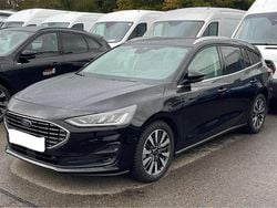 Schwarz Gebraucht 2023 Ford Focus Kombi | 24.500 € (Fairer Preis)