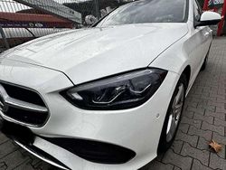 Weiß Gebraucht 2022 Mercedes C180 Limousine | 29.990 € (Guter Preis)