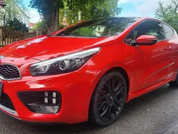 Rot Gebraucht 2015 Kia ProCeed GT 2 Kleinwagen | 10.900 €