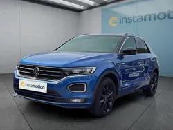 Blau Gebraucht 2022 VW T-Roc SUV | 26.649 € (Guter Preis)