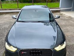 Grau Gebraucht 2012 Audi A4 S-Line Limousine | 11.200 € (Etwas zu teuer)