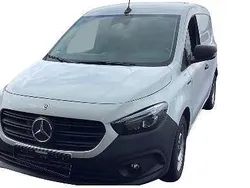 Arktikweiß Gebraucht 2024 Mercedes eCitan Van / Kleinbus | 19.623 € (Guter Preis)