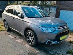Silber Gebraucht 2015 Mitsubishi Outlander SUV | 10.000 € (Superpreis)