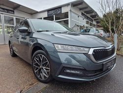 Grau Gebraucht 2021 Skoda Octavia Clever Kombi | 17.950 € (Fairer Preis)