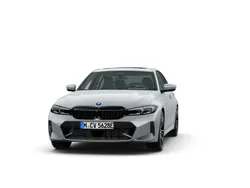 Gebraucht 2024 BMW 330 Comfort Edition Limousine | 59.990 €
