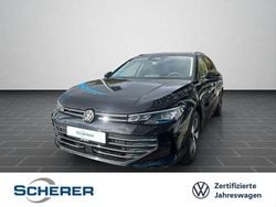 Grenadillschwarz metallic (metallic) Gebraucht 2025 VW Passat Business Kombi | 35.880 € (Superpreis)
