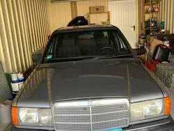 Grau Gebraucht 1992 Mercedes 190 Limousine | 1.900 €