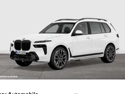 Weiß Gebraucht 2022 BMW X7 M Sport SUV | 79.995 €