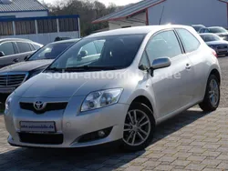 Silver metallic Gebraucht 2008 Toyota Auris Team Limousine | 1.999 € (Superpreis)