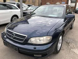 Blau Gebraucht 2000 Opel Omega Limousine | 1.500 € (Fairer Preis)