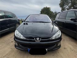 Schwarz Gebraucht 2004 Peugeot 206 Coupé | 800 € (Fairer Preis)