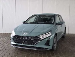 Mangrove green metallic Neu 2025 Hyundai i20 GO! Kleinwagen | 20.090 € (Guter Preis)