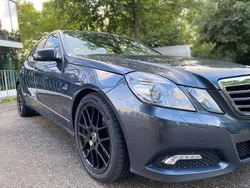Grau Gebraucht 2009 Mercedes E350 Avantgarde Limousine | 15.000 € (Etwas zu teuer)