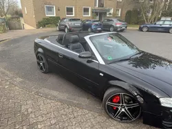 Schwarz Gebraucht 2006 Audi Cabriolet Performance Cabrio | 11.000 €