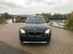 Schwarz Gebraucht 2011 BMW X1 SUV | 7.499 € (Fairer Preis)