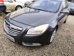 Grau Gebraucht 2009 Opel Insignia Edition Limousine | 4.500 € (Etwas zu teuer)
