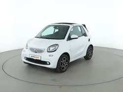 Weiß Gebraucht 2018 Smart ForTwo Cabrio Basis Cabrio | 14.800 € (Guter Preis)