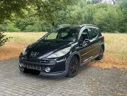 Schwarz Gebraucht 2008 Peugeot 207 Kombi | 900 € (Etwas zu teuer)