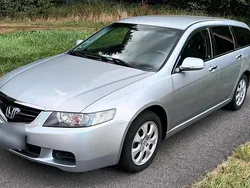 Silber Gebraucht 2005 Honda Accord Kombi | 2.200 € (Fairer Preis)