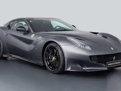 Grigio silverstone opaco Gebraucht 2016 Ferrari F12 Coupé | 1.785.000 €