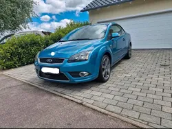 Blau Gebraucht 2007 Ford Focus Cabriolet Cabrio | 4.500 € (Fairer Preis)