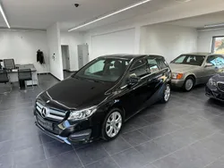 Schwarz Gebraucht 2015 Mercedes B180 Urban Van / Kleinbus | 10.900 € (Guter Preis)