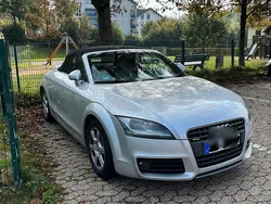 Silber Gebraucht 2009 Audi TT Roadster Cabrio | 9.500 € (Fairer Preis)