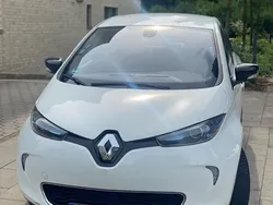 Weiß Gebraucht 2015 Renault Zoe Intens Kleinwagen | 5.199 € (Superpreis)