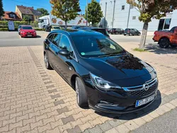 Schwarz Gebraucht 2016 Opel Astra Innovation Kombi | 7.600 € (Fairer Preis)