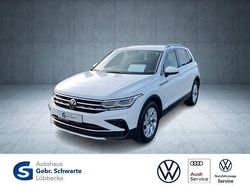 Weiß Gebraucht 2023 VW Tiguan Elegance SUV | 27.900 € (Guter Preis)