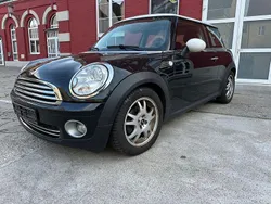 Schwarz Gebraucht 2009 Mini Cooper Kleinwagen | 4.000 € (Fairer Preis)