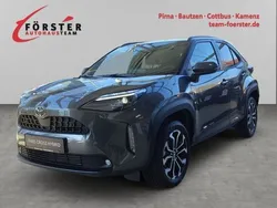 Grau Gebraucht 2025 Toyota Yaris Cross SUV | 29.990 € (Guter Preis)