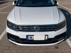 Weiß Gebraucht 2019 VW Tiguan R-line SUV | 25.900 € (Guter Preis)