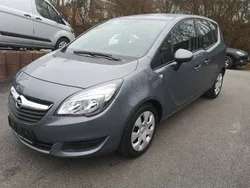 Grau Gebraucht 2015 Opel Meriva Edition Van / Kleinbus | 7.490 € (Fairer Preis)