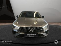 Gebraucht 2024 Mercedes CLA200 Shooting Brake Kombi | 33.990 € (Teuer)